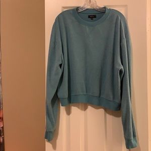 Turquoise pull-over